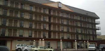 Studio 9 Inn & Suites Decatur Exteriör bild